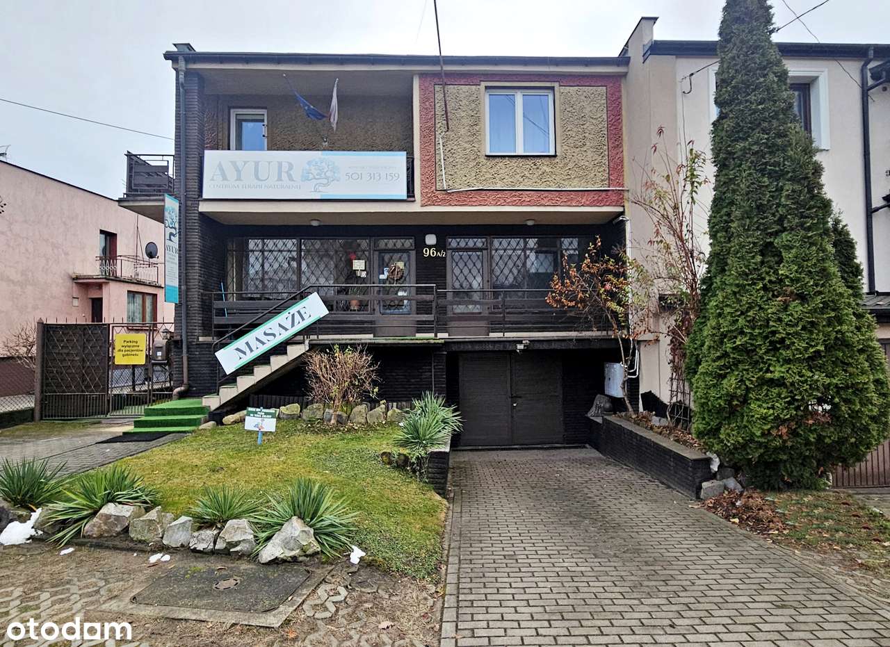 Dom z lokalem użytkowym i mieszkaniem Płock, ul. Wyszogrodzka-2