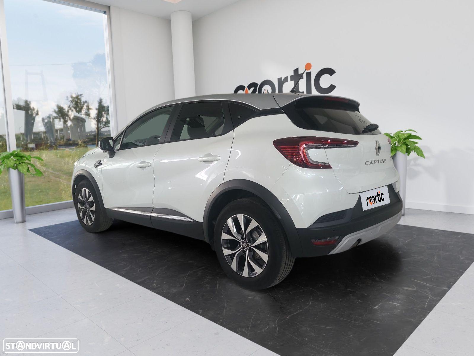 Renault Captur 1.0 TCe Intens - 3