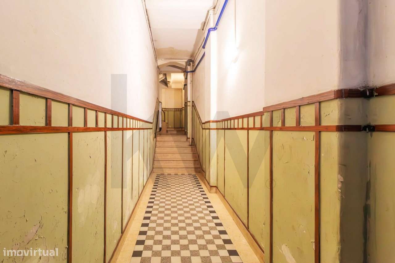 Apartamento T2+1 com excelente localização – Rua Augusto Rosa, Porto - Grande imagem: 4/47