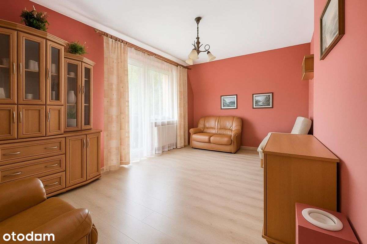 Dom 6 pokoi działka 852 m², ogród, garaże, taras-9