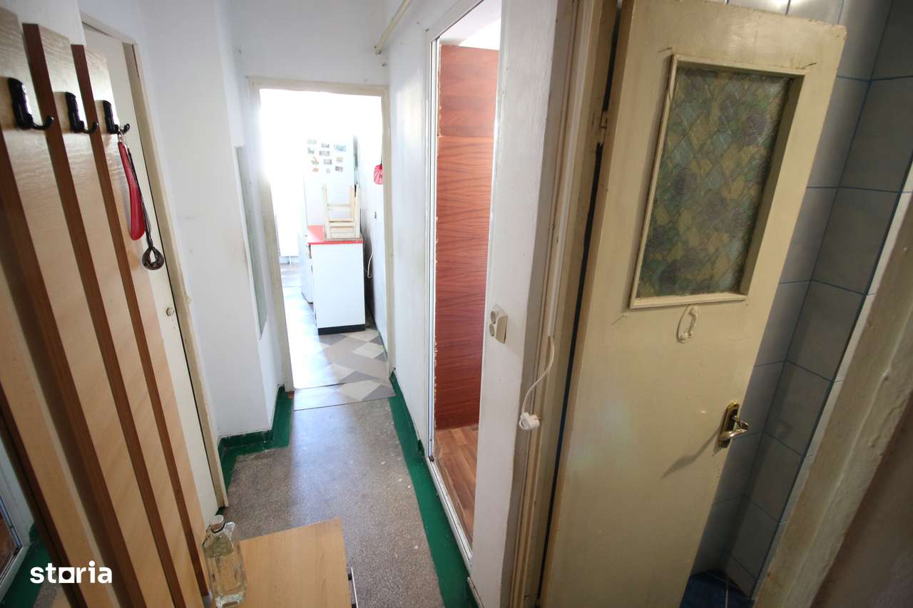 Ap. 1camera Micro 20, bloc mixt, centrala termica-1