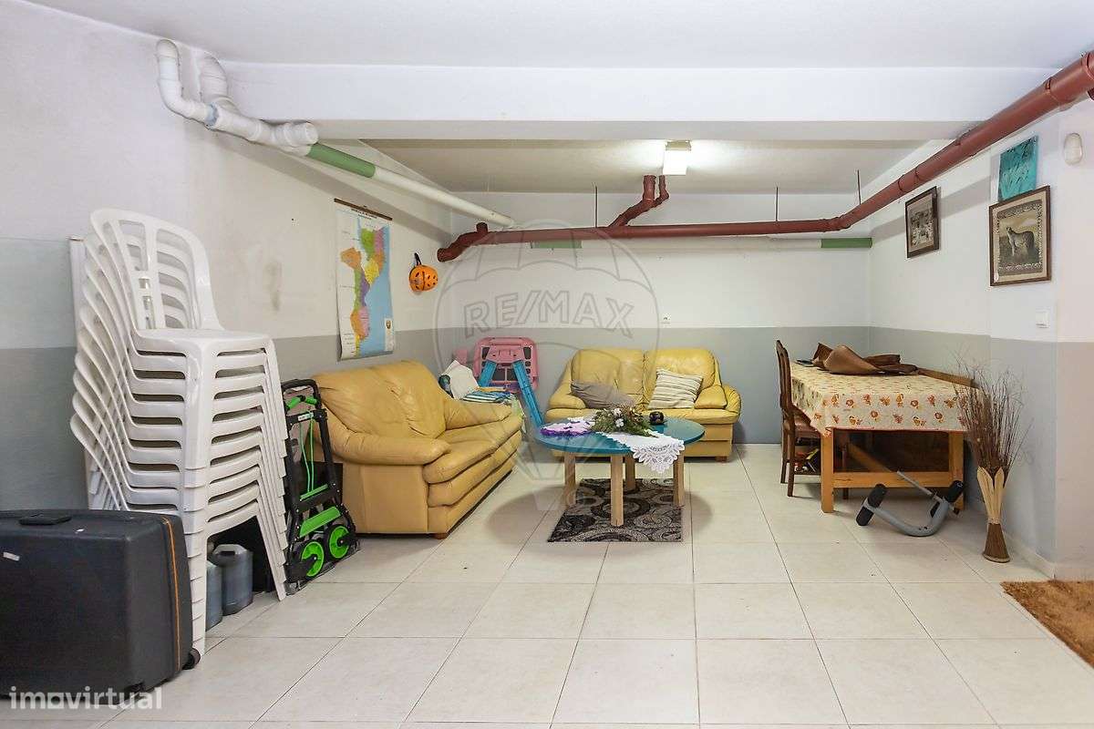 Moradia T4 para venda-28