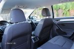 VW Golf Variant 1.6 TDi Highline DSG - 21