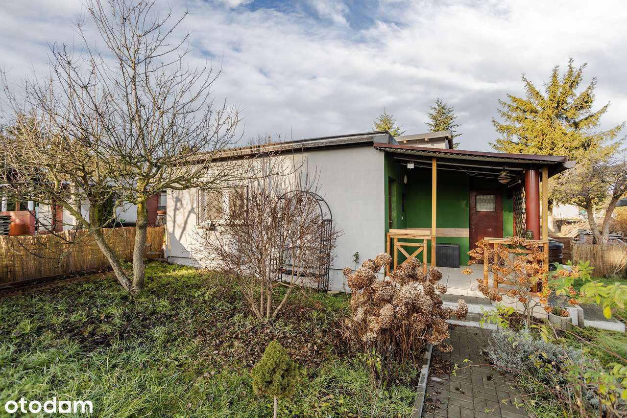 Działka ROD z DOMKIEM CAŁOROCZNYM i wjazdem na działkę samochodem-7