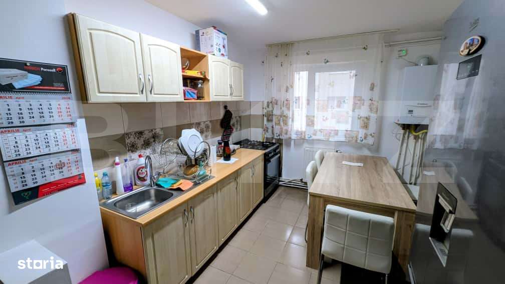 Apartament cu 2 camere, etaj intermediar. - Imagine principală: 5/5