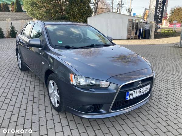 Mitsubishi Lancer 1.8 Intense - 2