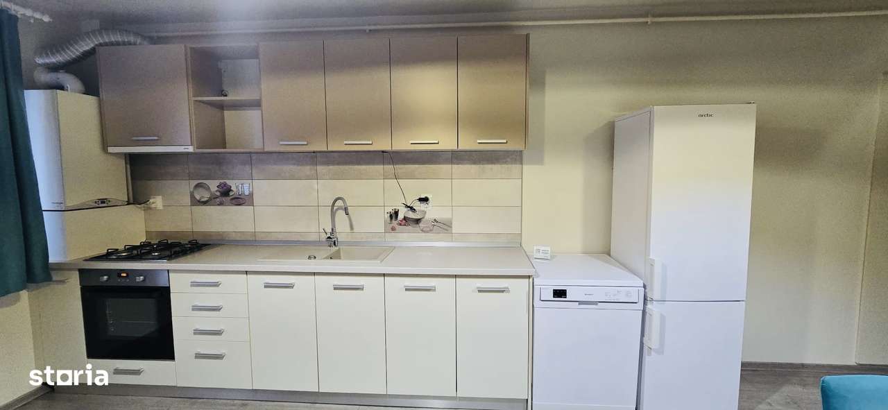 Apartament de 2 camere cu loc de parcare în Florești - Imagine principală: 4/7