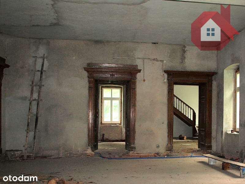 Dwór w Lubiatowie – historyczna rezydencja-2