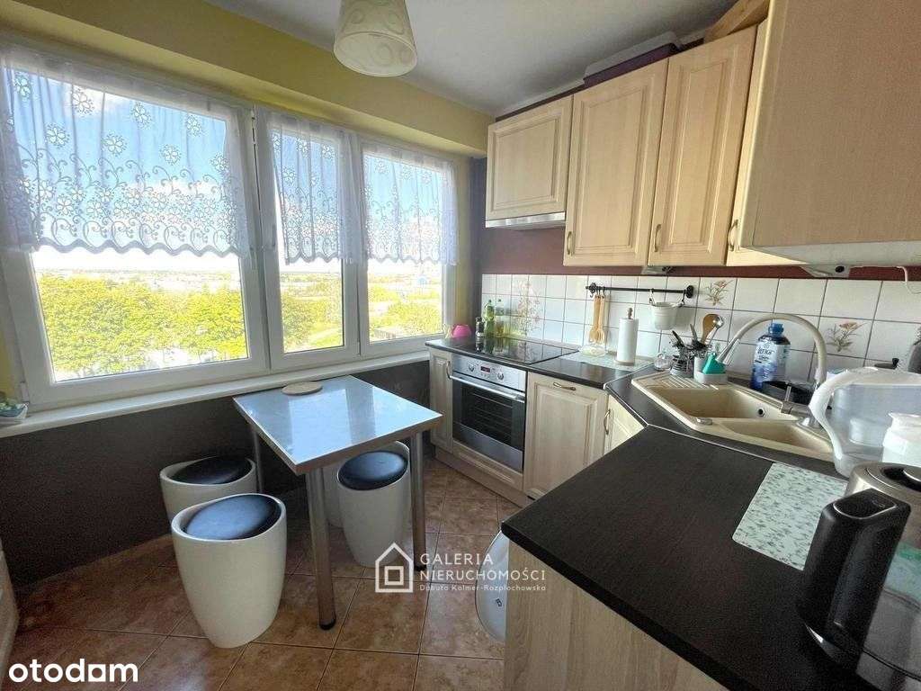 Przestronne mieszkanie dla rodziny-4 pokoje-balkon-0