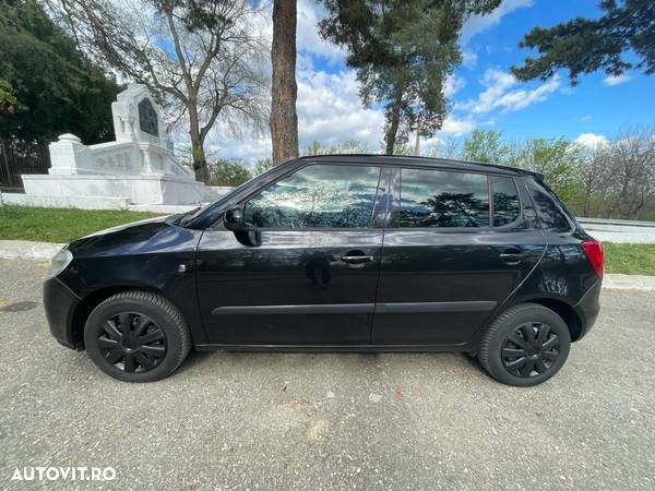 Skoda Fabia 1.2 HTP Ambiente - 3