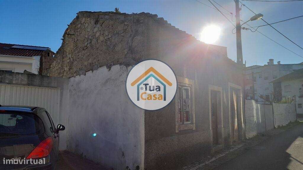 Moradia T2 para Reabilitar Centro Cantanhede - Grande imagem: 4/14