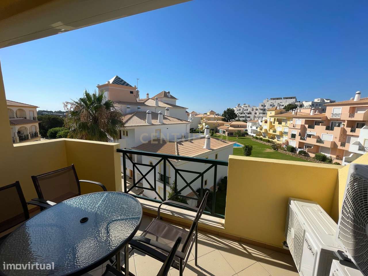 Arrendamento: Apartamento com 2 Quartos, Piscina e Garagem – Perto da - Grande imagem: 2/27