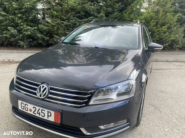 Volkswagen Passat Variant 2.0 Blue TDI SCR Comfortline - 34