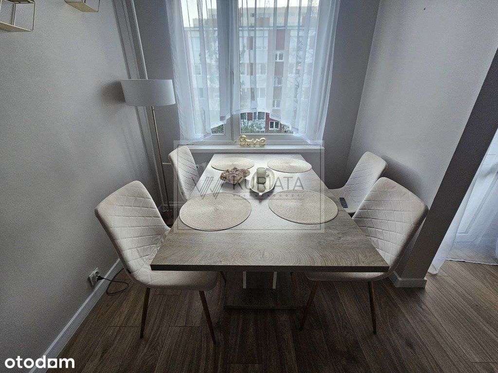 3 pokoje z balkonem duże ustawne-6