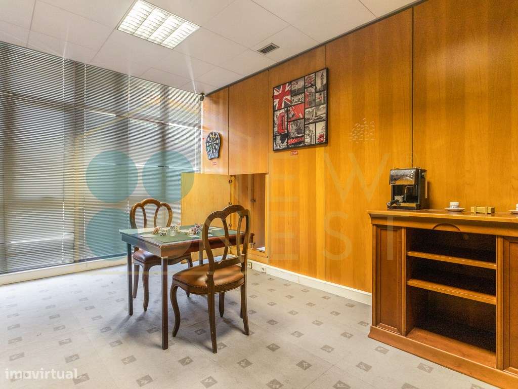 Área Nobre de 253 m² na Av. 5 de Outubro - O Maior Potencial de Con...-25