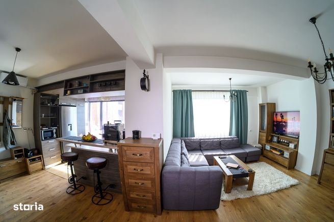 Apartament de trei camere la cheie!!-0