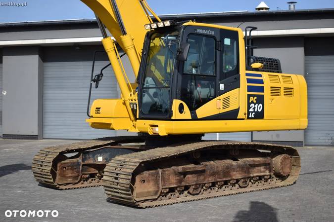 Komatsu PC210LC-11 - 2