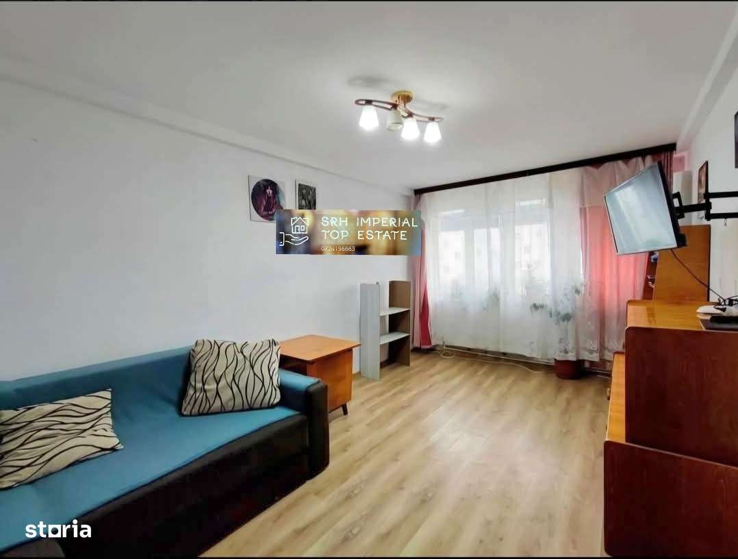 Apartament 2 camere decomandat Zona Gara Vedere superbă spre Mare/Port-1