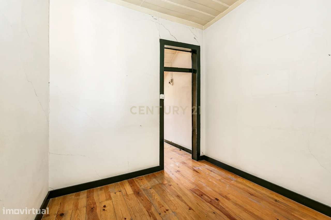 Apartamento T2 Na Lapa, Lisboa-15