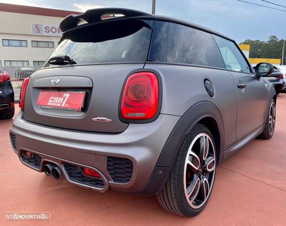 MINI John Cooper Works - 4