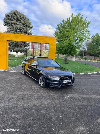 Audi A4 Avant 2.0 TDI Multitronic - 2