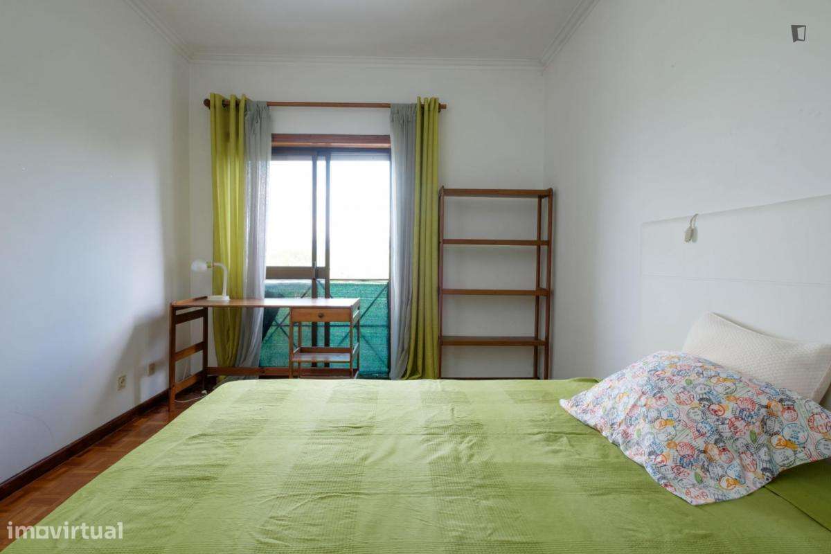 Quarto - localizado em Conchada Coimbra - Grande imagem: 4/8