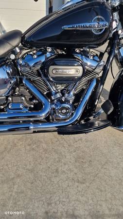 Harley-Davidson Softail Heritage Classic - 3