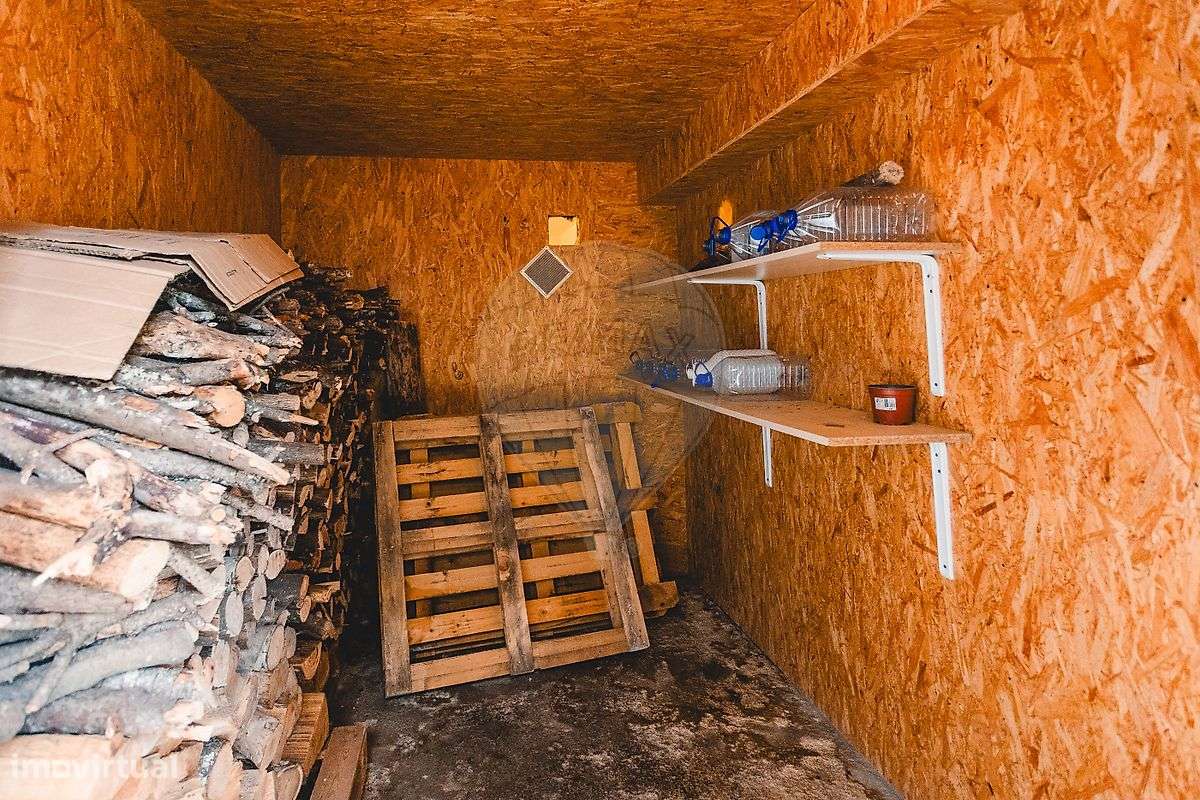 Moradia T2 para venda-12