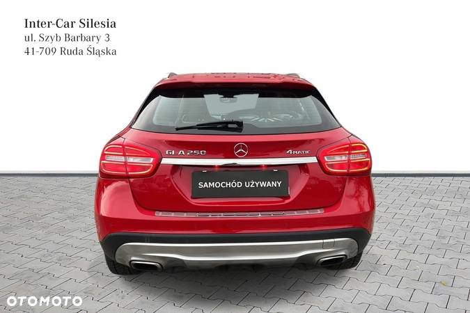 Mercedes-Benz GLA 250 4-Matic - 6