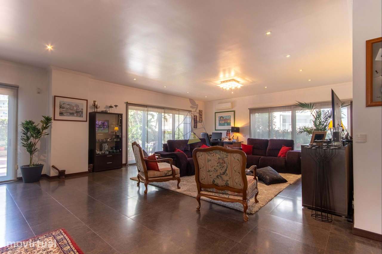 Apartamento com 5 quartos Duplex com piscina Privativa - Portimão - Grande imagem: 2/53