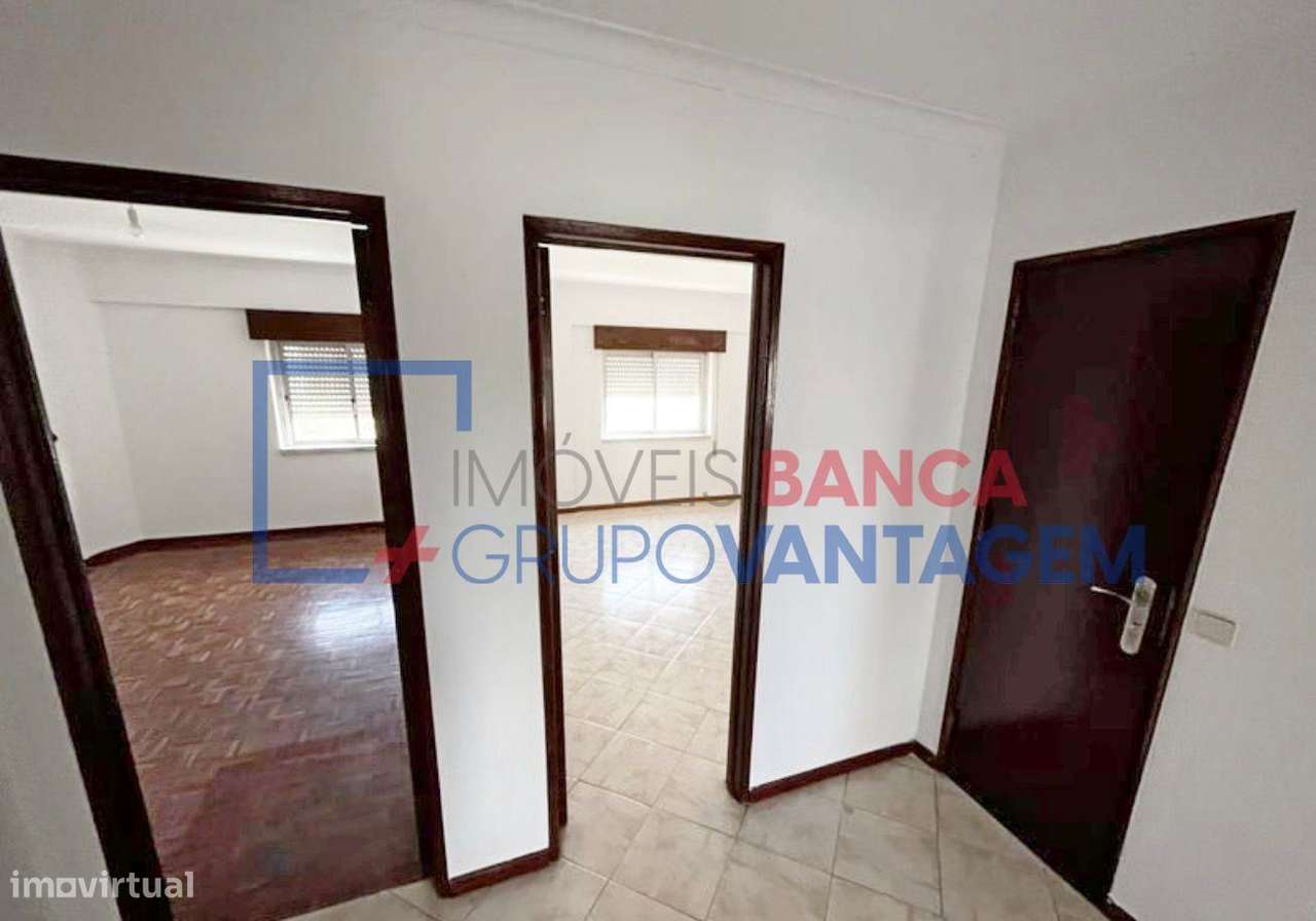Apartamento T2 Carregado, Alenquer - Grande imagem: 5/15