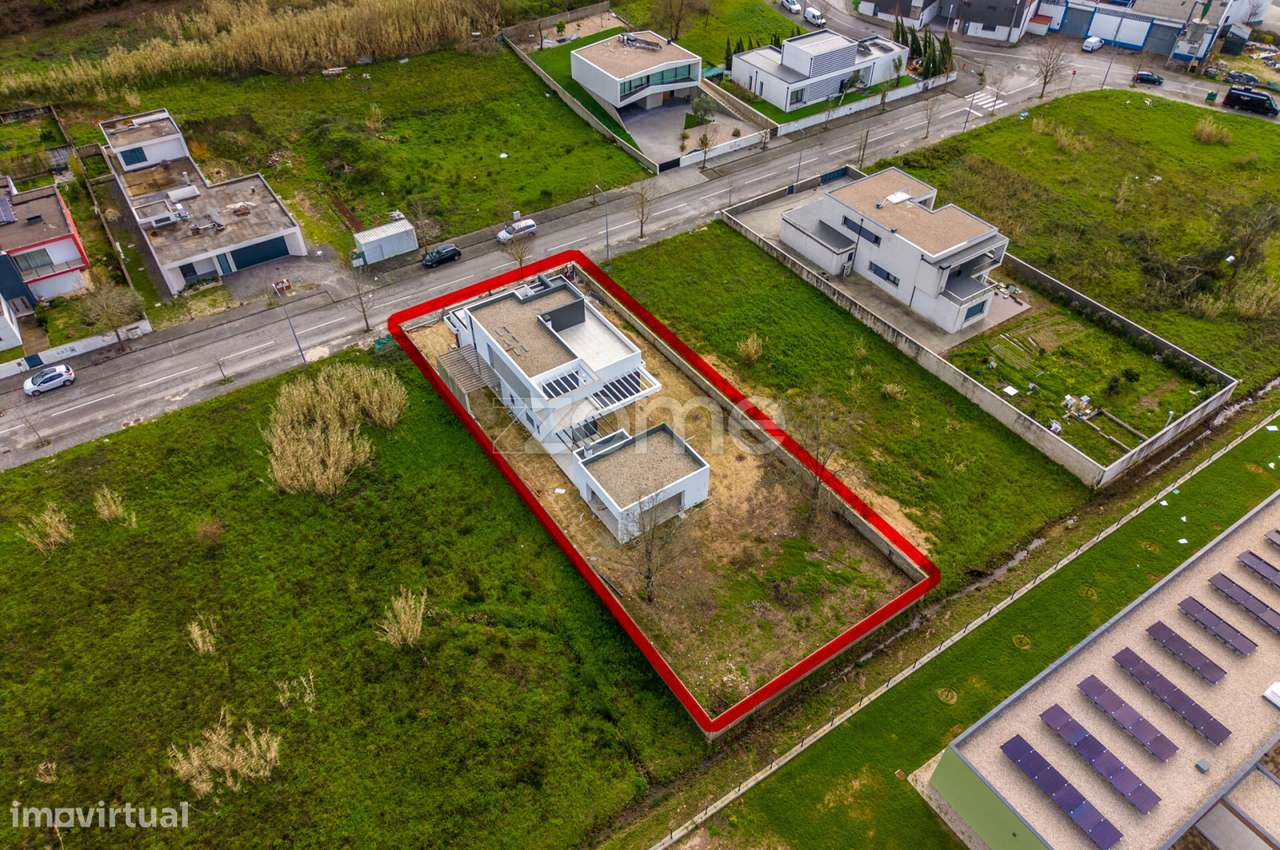 Moradia T3 - Leiria-21