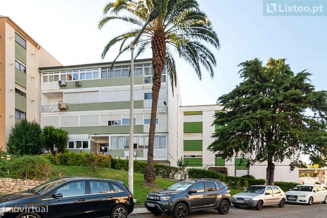 Apartamento T3 à Venda em São Miguel das Encostas – Carcavelos-24