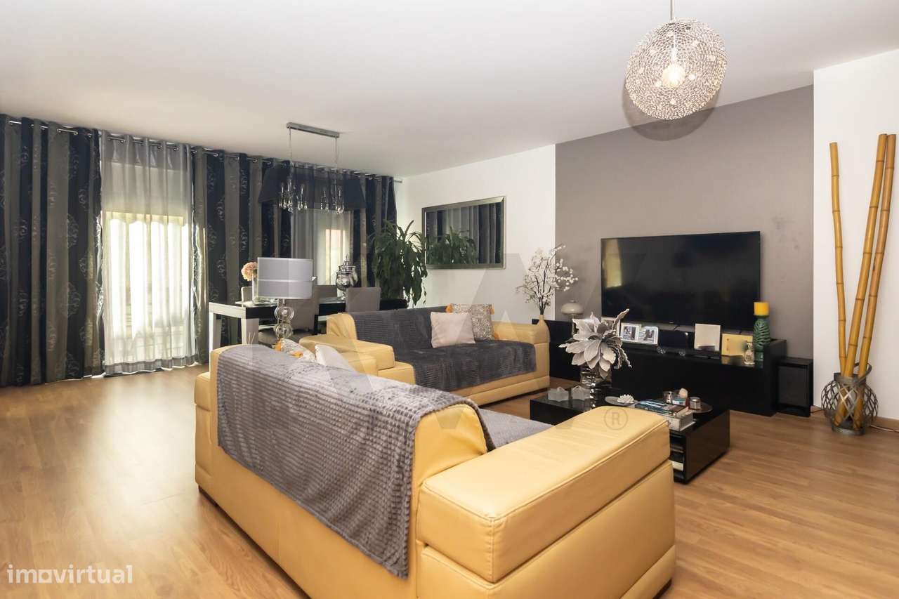 Vende T3 Duplex Condominio Jardim Central em Alhos Vedros - Grande imagem: 4/60