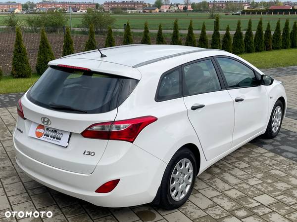 Hyundai I30 1.6 Comfort - 21