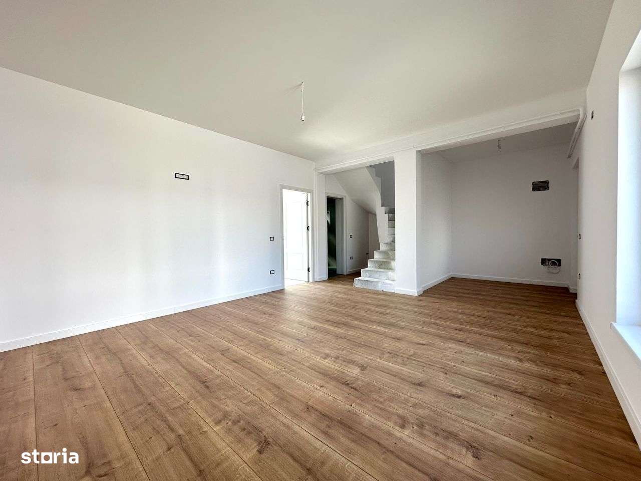 Intabulata! Casa 4 camere 2 bai 95mp Capat Pacurari Valea Lupului-18