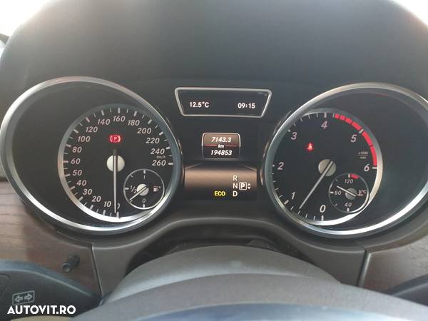 Mercedes-Benz ML 350 BlueTec 4MATIC Aut - 2