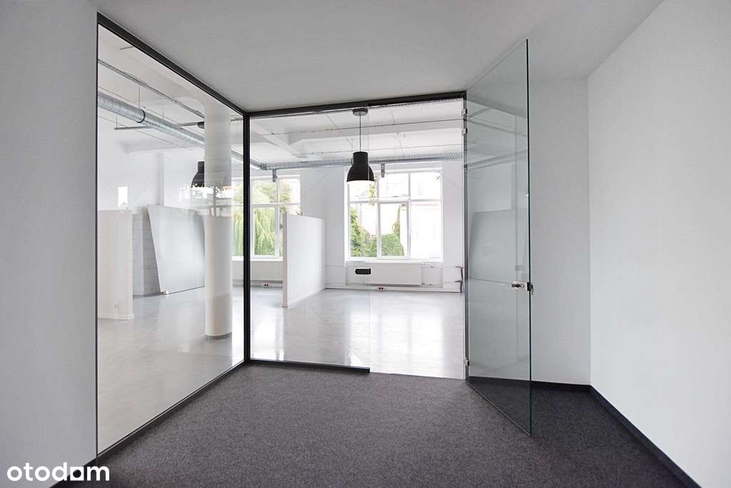 Pofabryczny biurowiec, parking, światłowód. - Pełny obrazek: 4/10