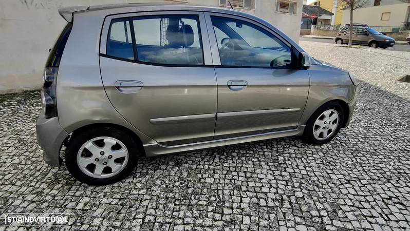 Kia picanto crdi Sport - 11