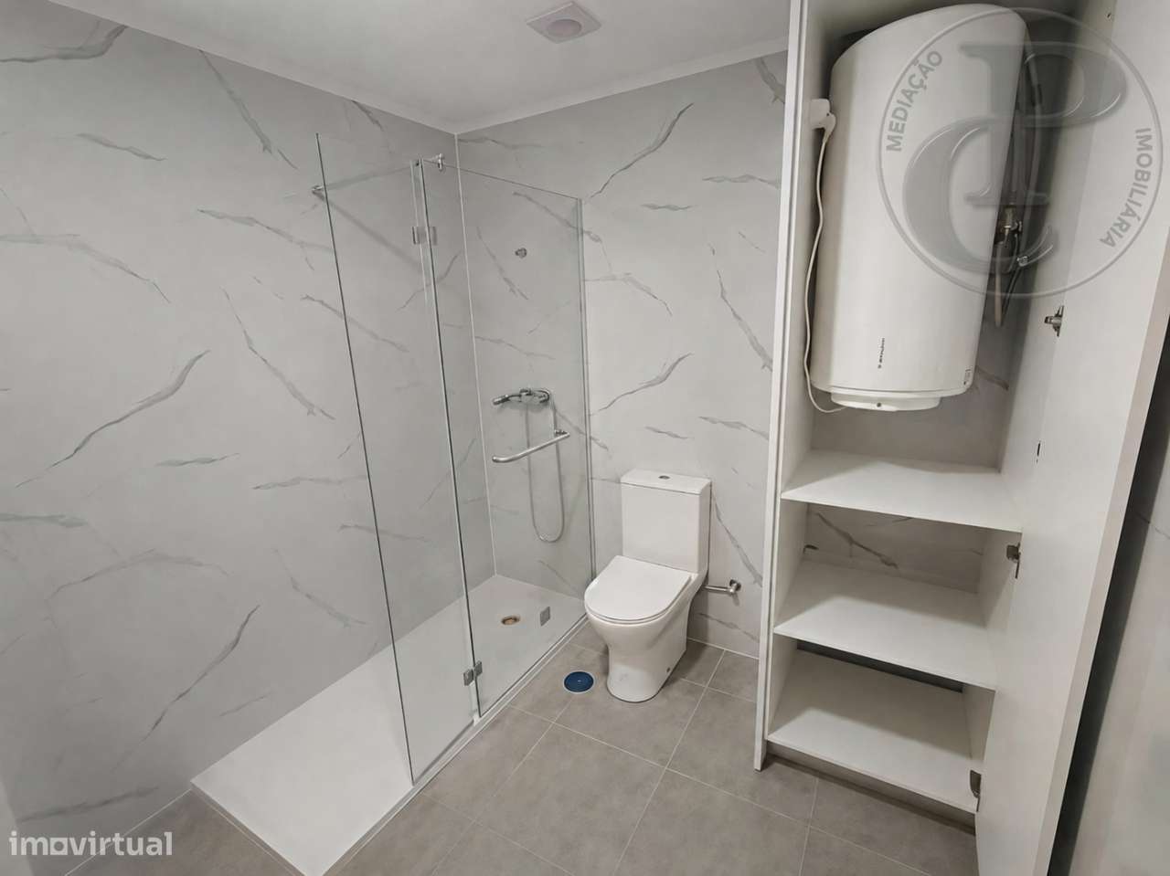 Apartamento T4 na Cruz de Pau-14