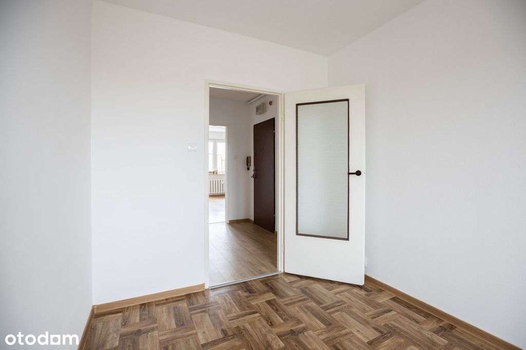 Trzy pokoje plus oddzielna kuchnia-8