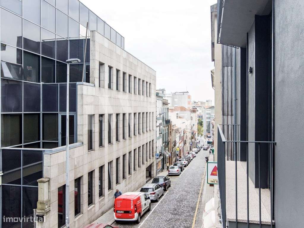 T1 totalmente mobilado e equipado no coração do Porto com Licença A...-27
