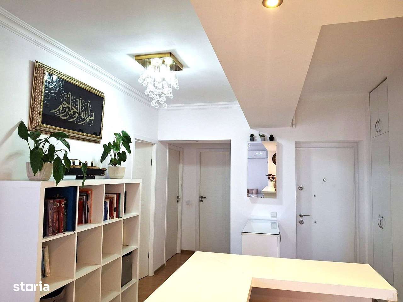 Apartament 3 camere Oltenitei - Delta Vacaresti - Imagine principală: 3/10