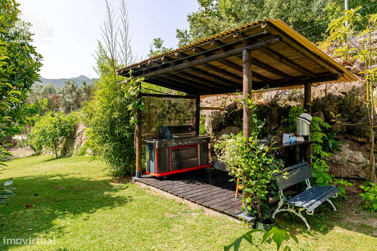 Requintada e elegante quinta com piscina, situada em Ponte de Lima!-36