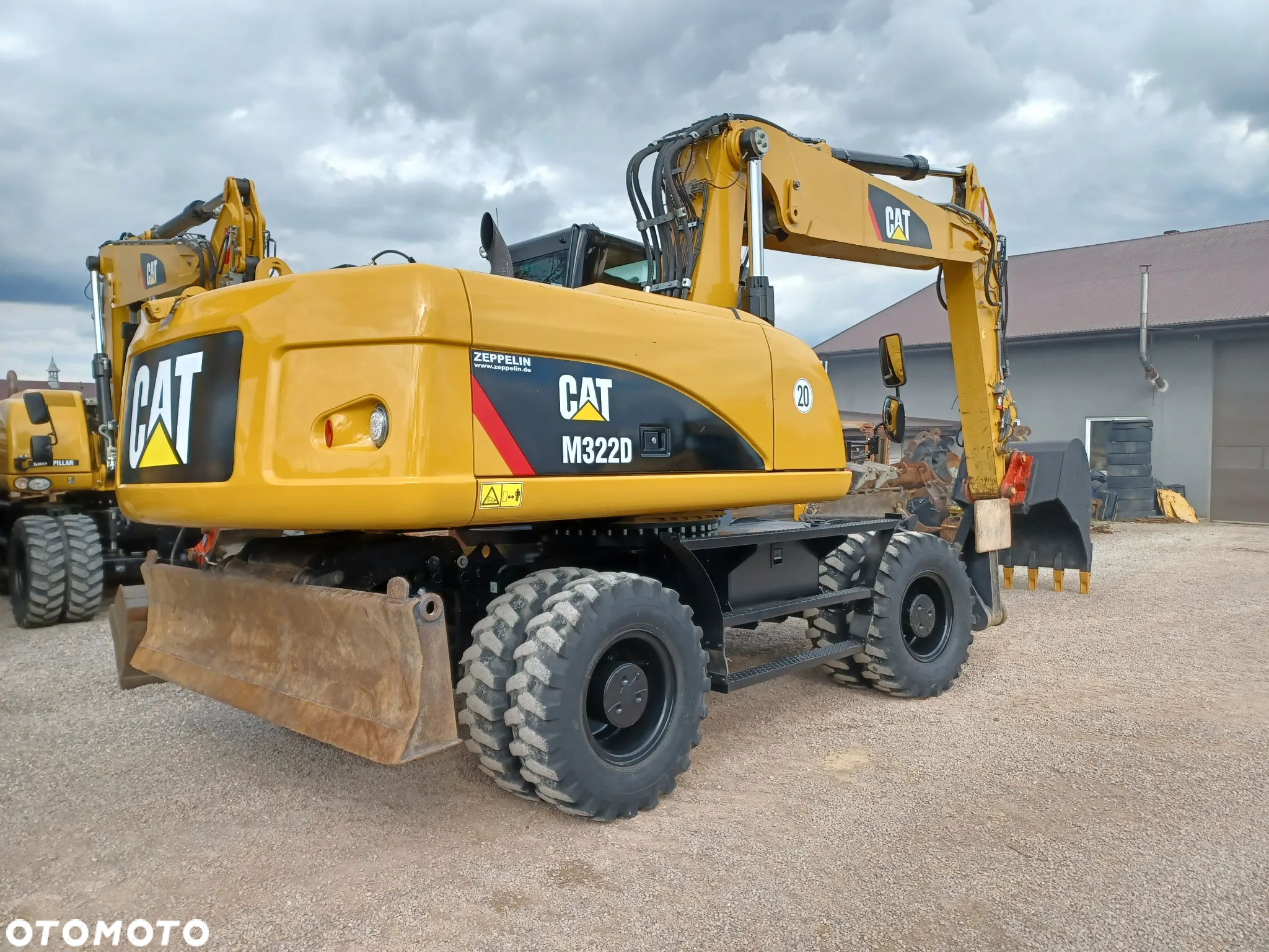 Caterpillar CAT M 322D - 11