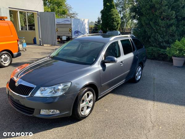 Skoda Octavia 1.8 TSI 4x4 Ambiente - 1