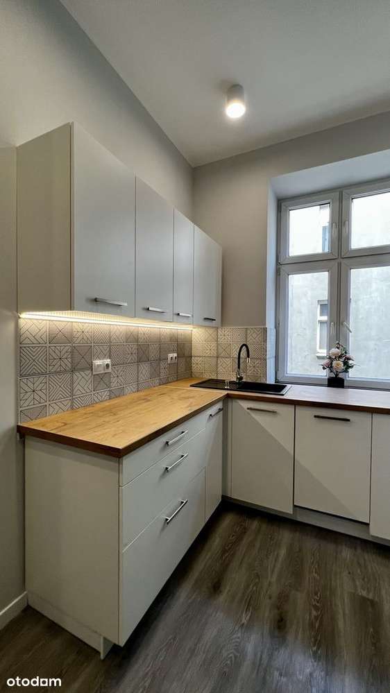 Kawalerka w centrum- al. 1 Maja 35 - Pełny obrazek: 3/7