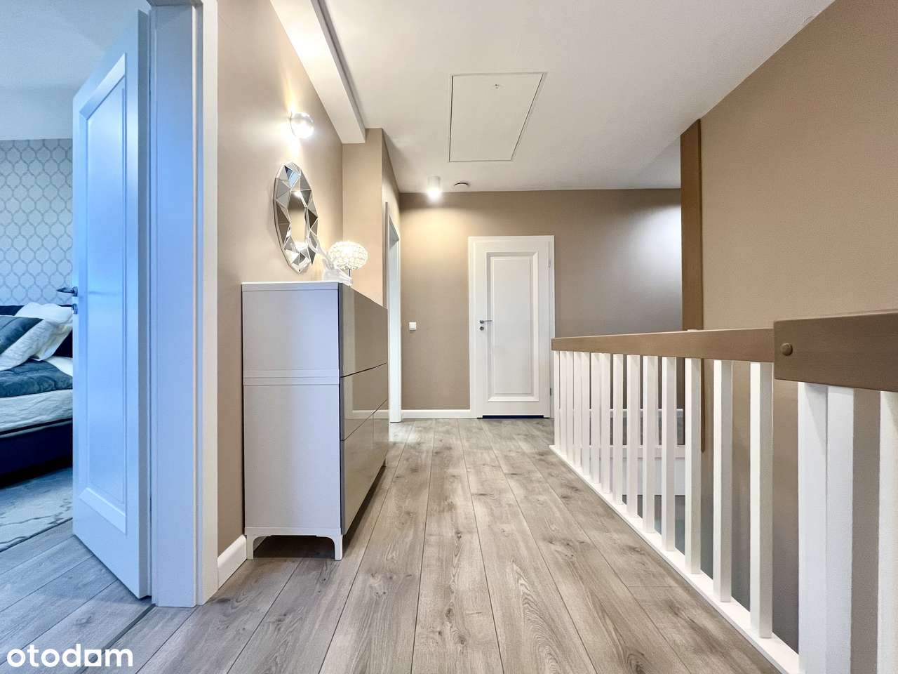 WYJĄTKOWY dom wolnostojący na Ołtaszynie | idealny dla RODZINY !-17