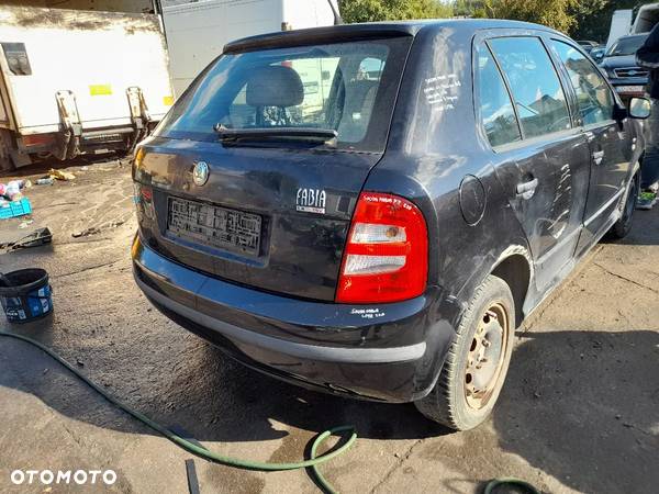 SKODA FABIA I ZDERZAK TYŁ TYLNY TYLNI LF9R - 12