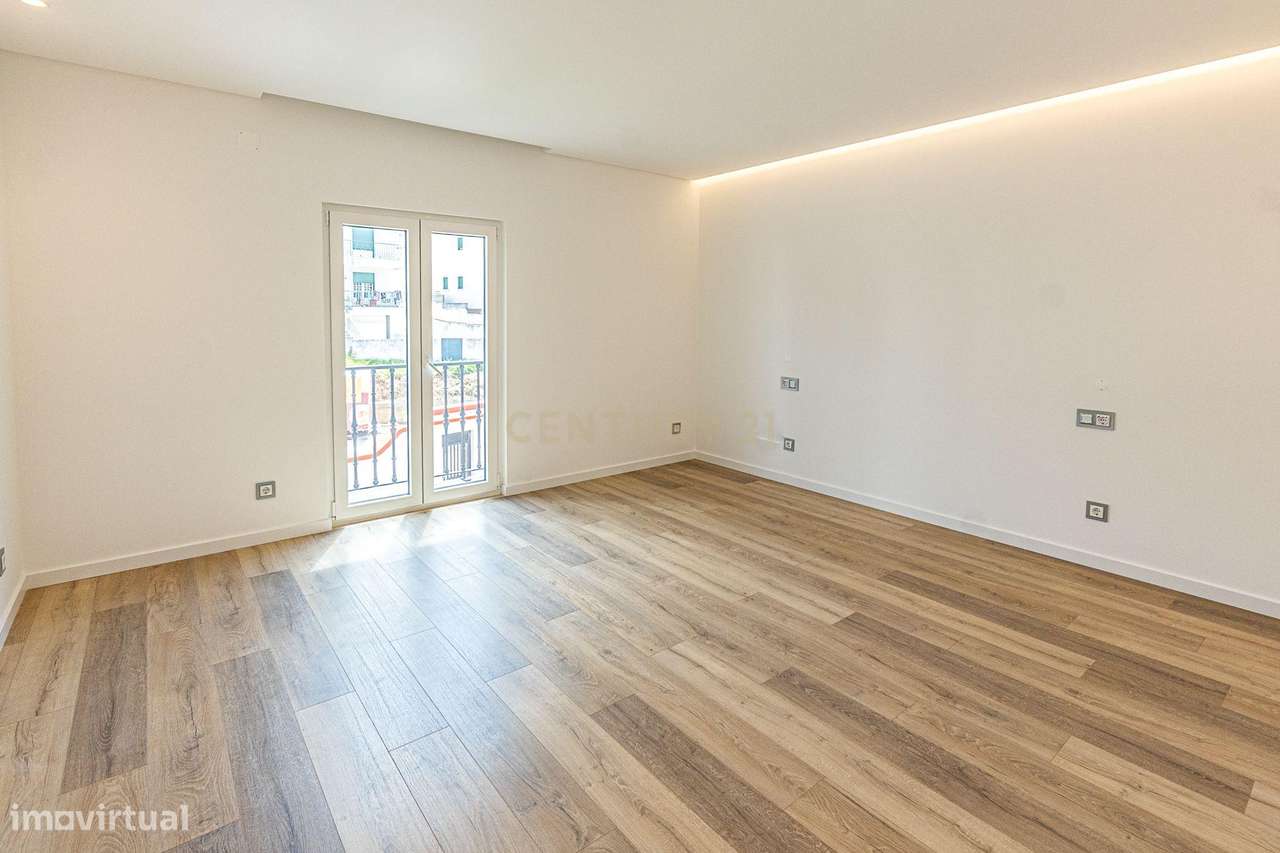 Moradia T6 de Luxo - 924 m² - Piscina -  São Pedro da Cadeira - Nova-42